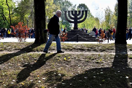 Ukrajinský památník obtem nacismu Babyn Yar Memorial