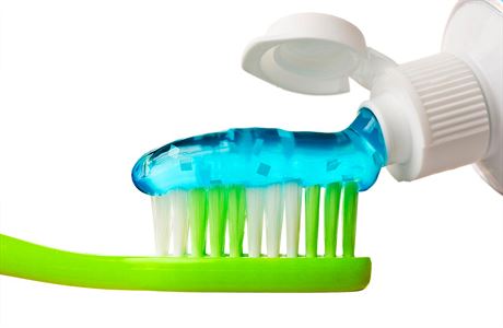 Zubn pasta - u elektrickho kartku je vhodnj pouvat zubn pasty s...