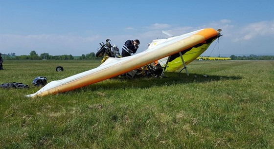 Nehoda motorového rogala na letišti v Neředíně (16. května 2020)
