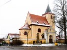Dominanta Hrusic: Kostel sv. Václava byl v Hrusicích vystavn v první polovin...
