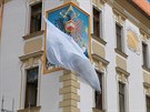 Olomouckou radnici opt zdobí unikátní nároní slunení hodiny