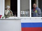 Obyvatelé Sevastopolu drí minutu ticha za své píbuzné, kteí padli v druhé...