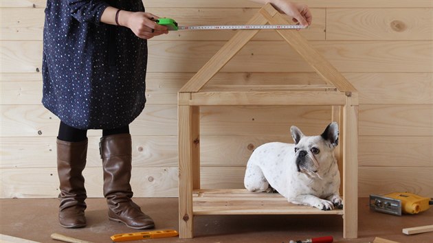 I psí pelíšek v bytě může mít podobu boudičky. A v takovém designu, který se vám bude hodit do vašeho interiéru.