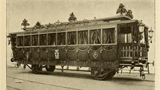 Pohební tramvaj z íma, píe se rok 1900.
