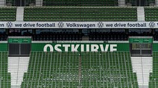 Prázdné tribuny v Brémách bhem zápasu s Leverkusenem