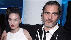 Rooney Mara a Joaquin Phoenix (Los Angeles, 5. ledna 2019)