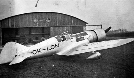 Sprorotvní a turistický letoun amatérské konstrukce Lonek L-8
