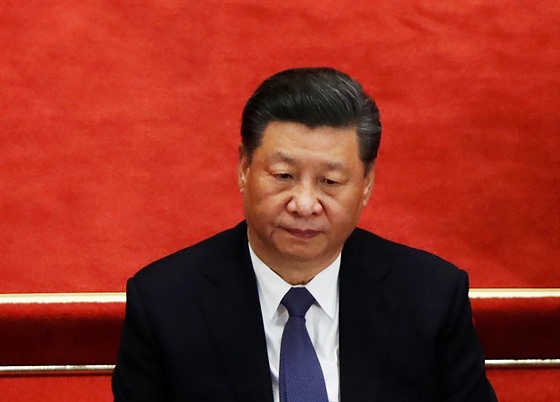 Čínský prezident Si Ťin-pching zahajuje jednání ve Velké síni lidu v Pekingu....