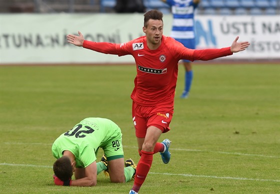 Jakub Pichystal z Brna slaví gól proti Ústí nad Labem.