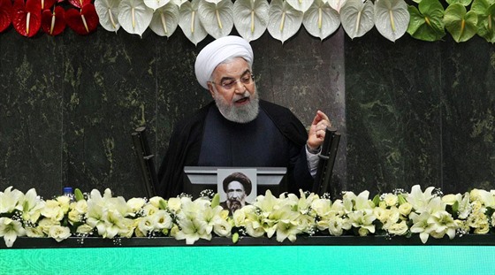 Íránský prezident Hasan Rúhání (27. kvtna 2020)