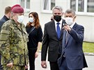 Premiér Andrej Babiš a ministr obrany Lubomír Metnar navštívili v pátek...