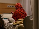 Pacientka s onemocnním covid-19 v nemocnici v Novém Dillí. (28. kvtna 2020)