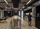 Autorem konceptu kanceláí Deloitte je studio Atelier Kunc Architects.