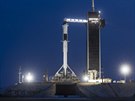 Raketa Falcon 9 na ramp 39A na Mysu Canaveral