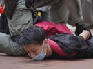 Policie v Hongkongu rozhánla demonstraci proti zákonu o národní bezpenosti...
