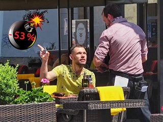 Reportér Matěj Smlsal vyzkoušel, jak nebývale levné jsou teď restaurace na...