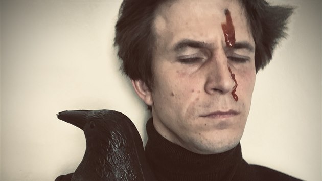 Igor Orozovič během natáčení hororových videí