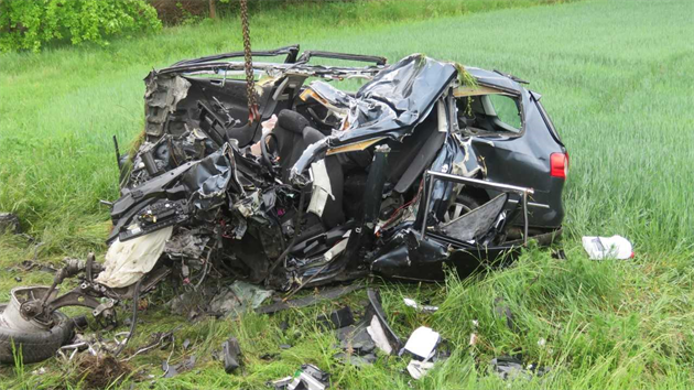 Tragická nehoda u Stoda na Plzeňsku. O život přišel šestadvacetiletý řidič osobního auta.