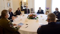Prezident Milo Zeman pijal na Praském hrad náelníka generálního tábu...