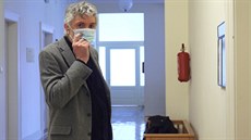 Obžalovaný neurolog Martin Tomášek u Městského soudu v Praze (květen 2020)