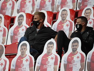 Jakub Jugas (vlevo) a Jan Sýkora (vpravo) v Edenu nastoupit nemohli, protože v...
