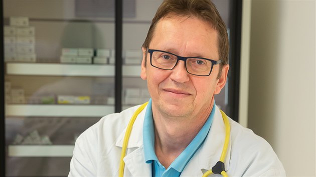 Profesor epidemiologie Roman Chlíbek je členem pracovní skupiny Ministerstva zdravotnictví pro uvolňování karantény (28. května 2020)