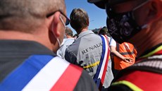 Tisíce Francouz protestovaly ped továrnou automobilky Renault ve mst...