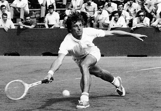 Jan Kode de ve vítzném finále Roland Garros v roce 1970.
