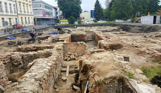 Celkový pohled na archeologické práce v centru Ostravy. (29. kvtna 2020)