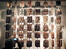 Z Beninu uloupené bronzové reliéfy vystavené v londýnském Britském muzeu (13....