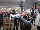 V Londýn se uskutenila demonstrace proti brutalit amerických policist. Lidé...