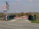 Ocelový most pes Hrukovici  GPS: 48.9573003N, 17.0941467E
