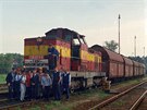 Poslední uhelný vlak ze stanice Dubany vezla 1. 6. 1994 lokomotiva...