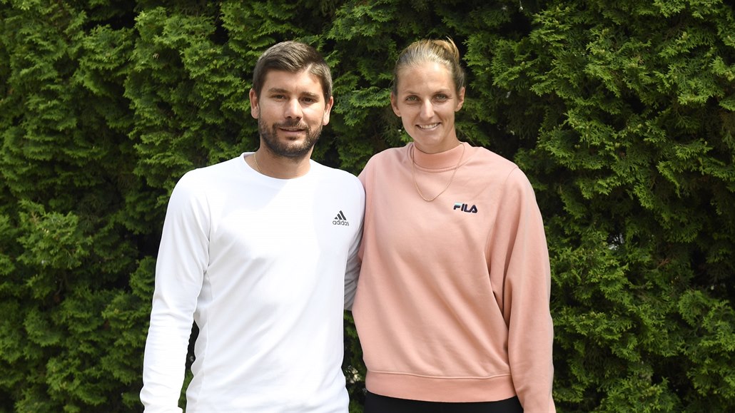 Tenistka Karolína Plíšková a její trenér Daniel Vallverdu.