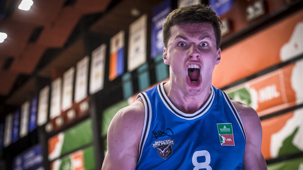 Sehnal šel přes bolest, v soutěži 1on1 se prostřílel ke 100 tisícům