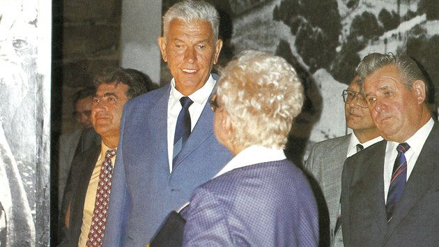 Miroslav Mamula v roce 1984 na ostravském výstavišti Černá louka, a to na vernisáži výstavy Ohně na horách v rámci oslav 40. výročí Slovenského národního povstání.