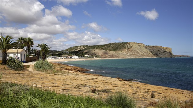 Portugalsk letovisko Praia da Luz, odkud byla v roce 2007 unesena britsk dvka Madeleine McCannov.