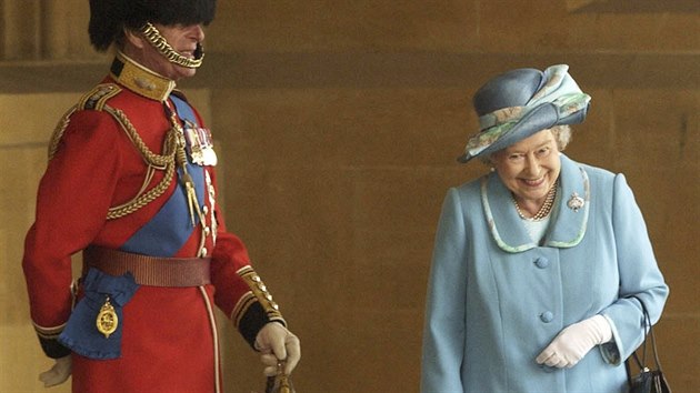 Princ Philip a krlovna Albta II. (Windsor, 15. dubna 2003)