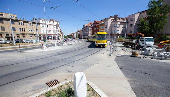 Pestavba kiovatky v Plzni na Borech spje do finále. V sobotu se oteve motoristm.