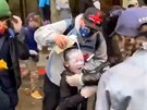 Policie nastíkala sedmiletému dítti v Seattlu do oí pepový sprej