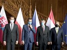 Slovenský premiér Igor Matovi (zleva), polský premiér Mateusz Morawiecki,...