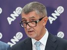 Andrej Babi na tiskové konferenci hnutí ANO ped jednáním Snmovny. (16....