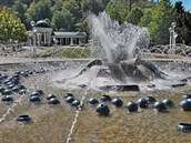 Mariánské Lázn� - zpívající fontána