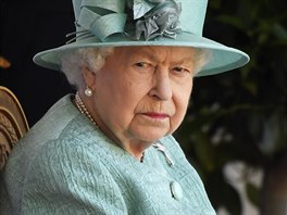 Královna Albta II. a skromná oslava 94. narozenin panovnice (Windsor, 13....