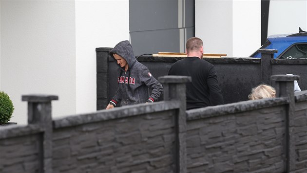 Obc Potky na rsku se pehnala velk voda. Voda zaplavila i nov dm Martiny Sblkov (14. ervna 2020)