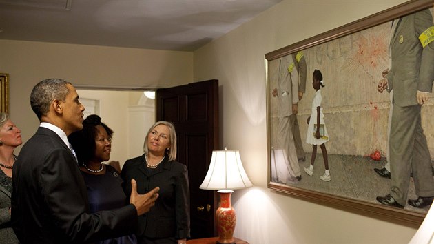 estilet Ruby Bridgesov se v roce 1960 stala prvn akou tmav pleti, kter nastoupila na zkladn kolu Williama Frantze v New Orleans urenou blochm. Jej pbh inspiroval zobrazuje i malba, kterou si nkdej americk prezident Barack Obama povsil v Blm dom. (15. ervence 2011)