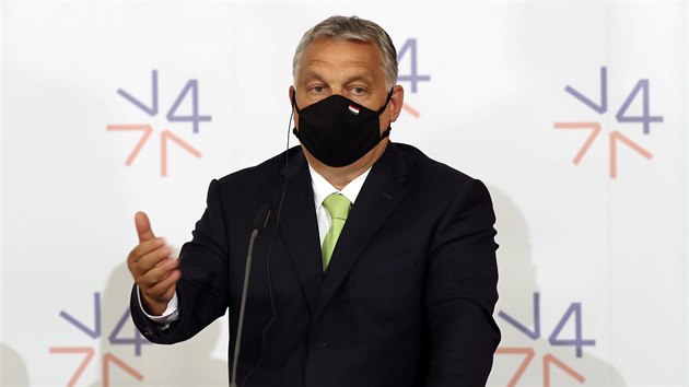 Maďarský premiér Viktor Orbán vystoupil v Lednici na Břeclavsku na tiskové konferenci po setkání předsedů vlád visegrádské skupiny. (11. června 2020)