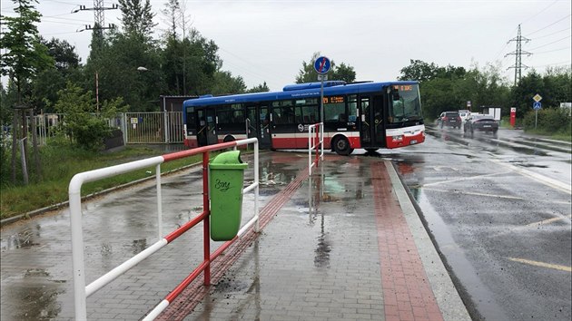Cestujc nastkal na idie autobusu pepov sprej. (19.6.2020)