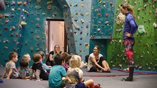 Lezecká stna UltraAnt Climbing Club leí jen 200 metr od Staromáku.