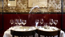 Pařížská luxusní restaurace Allard šéfkuchaře Alaina Ducasseho se přichystala... | na serveru Lidovky.cz | aktuální zprávy